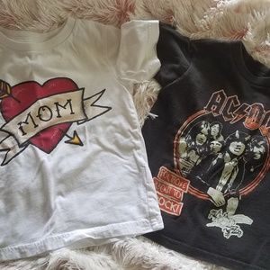 Graphic tees 2T
